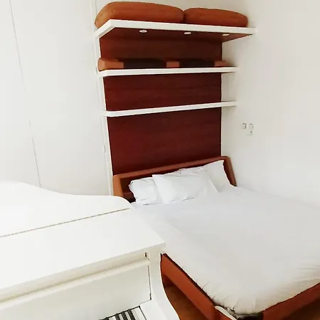 Luxury Designed Flat In St Germain Des Pres, Appartamento Parigi